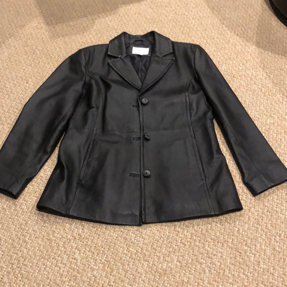 Women’s leather jacket